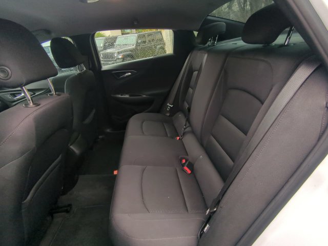 Used 2022 Chevrolet Malibu LS FWD image 14