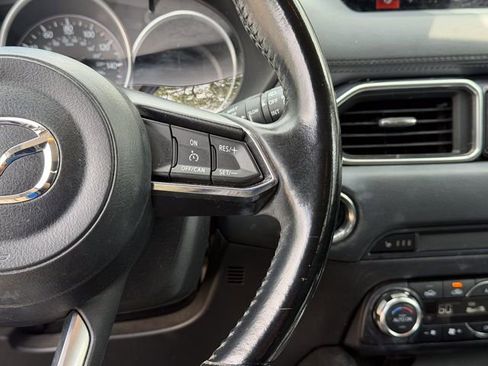 Used 2017 MAZDA CX-5 Touring image 10