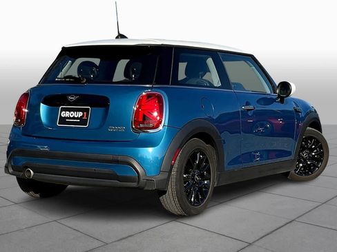 Used 2023 MINI Cooper 2-Door Hardtop image 12