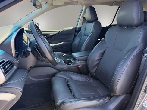 Used 2020 Subaru Outback Limited AWD/4WD image 17