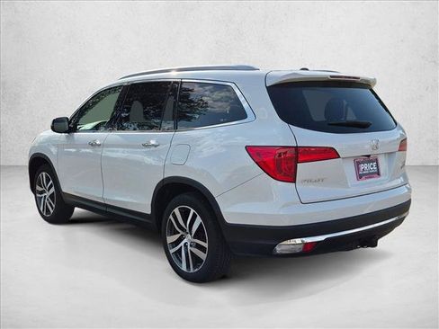 Used 2018 Honda Pilot Elite image 7