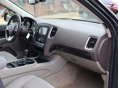 Used 2011 Dodge Durango Crew w/ Trailer Tow Group IV RWD image 16