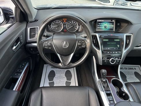 Used 2016 Acura TLX image 18