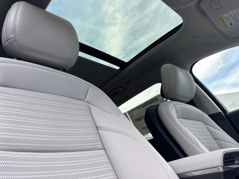 New 2026 Lincoln Nautilus Reserve w/ Jet Appearance Package AWD/4WD image 16