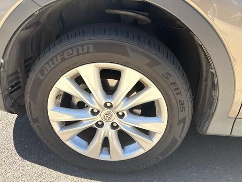 Used 2015 Toyota RAV4 Limited AWD/4WD image 13