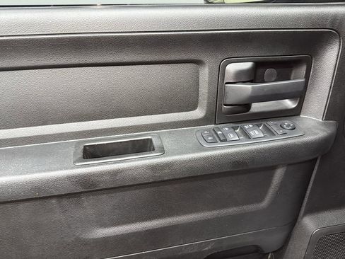 Used 2020 RAM 3500 Tradesman image 12