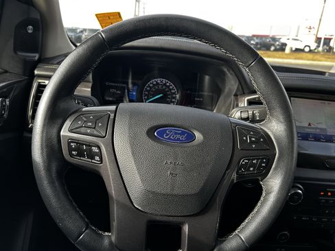 Used 2019 Ford Ranger Lariat w/ Equipment Group 501A Mid image 18