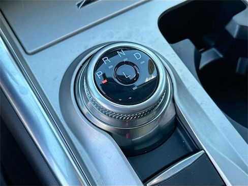 Used 2024 Ford Explorer XLT w/ Equipment Group 202A image 16