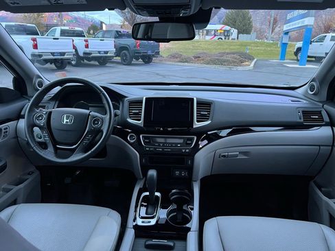Used 2019 Honda Ridgeline RTL-E image 25