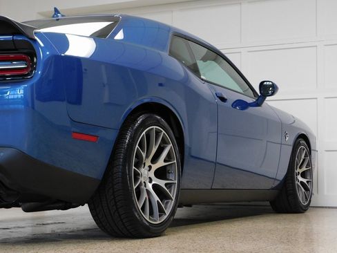 Used 2020 Dodge Challenger SRT Hellcat w/ Plus Package image 93