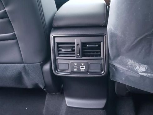 Used 2026 Subaru Forester Sport image 13