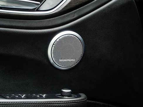 Used 2022 Alfa Romeo Giulia Ti image 34