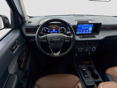 Used 2023 Ford Maverick Lariat w/ Lariat Luxury Package FWD image 26
