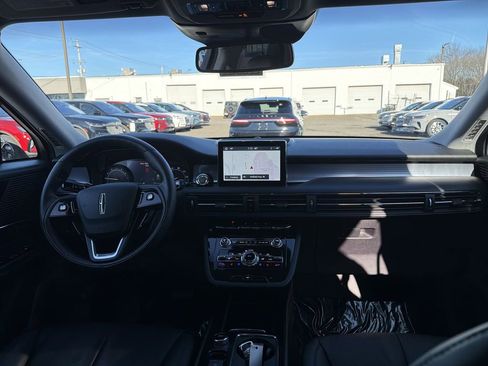 Certified 2022 Lincoln Corsair AWD w/ Premium Package image 18