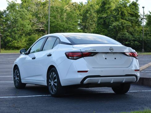 Used 2024 Nissan Sentra S FWD image 7