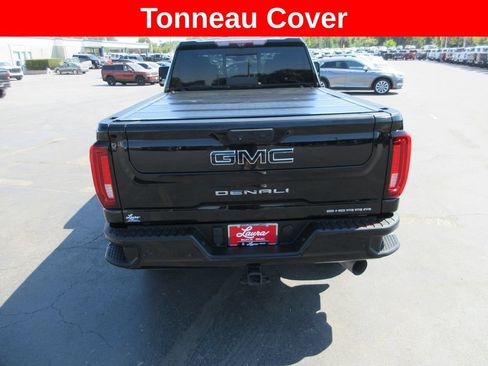 Certified 2021 GMC Sierra 2500 Denali w/ Denali Ultimate Package AWD/4WD image 8