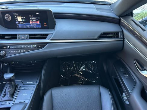 Used 2021 Lexus ES 300h w/ Premium Package FWD image 29