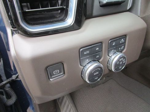 Used 2023 GMC Sierra 1500 Denali w/ Denali Reserve Package image 37