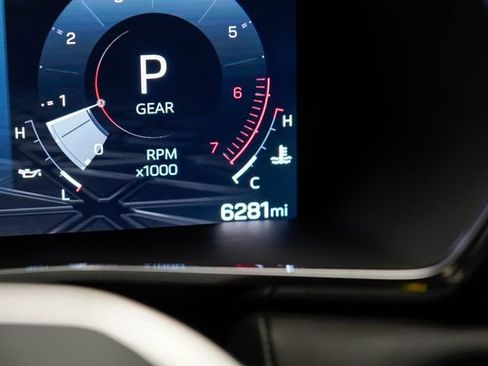 Used 2025 GMC Canyon Elevation w/ Convenience Package image 34