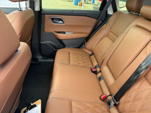 New 2026 Nissan Rogue Platinum AWD/4WD image 31