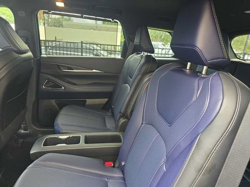 Certified 2026 INFINITI QX60 Sport w/ Dark Cargo Package AWD/4WD image 15