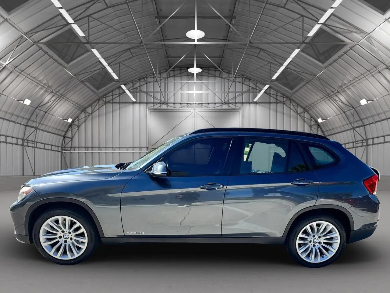 Used 2015 BMW X1 sDrive28i RWD image 4