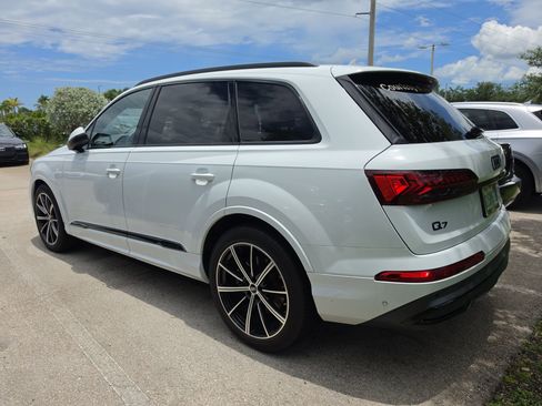 Used 2023 Audi Q7 3.0T Prestige w/ Prestige Package AWD/4WD image 4
