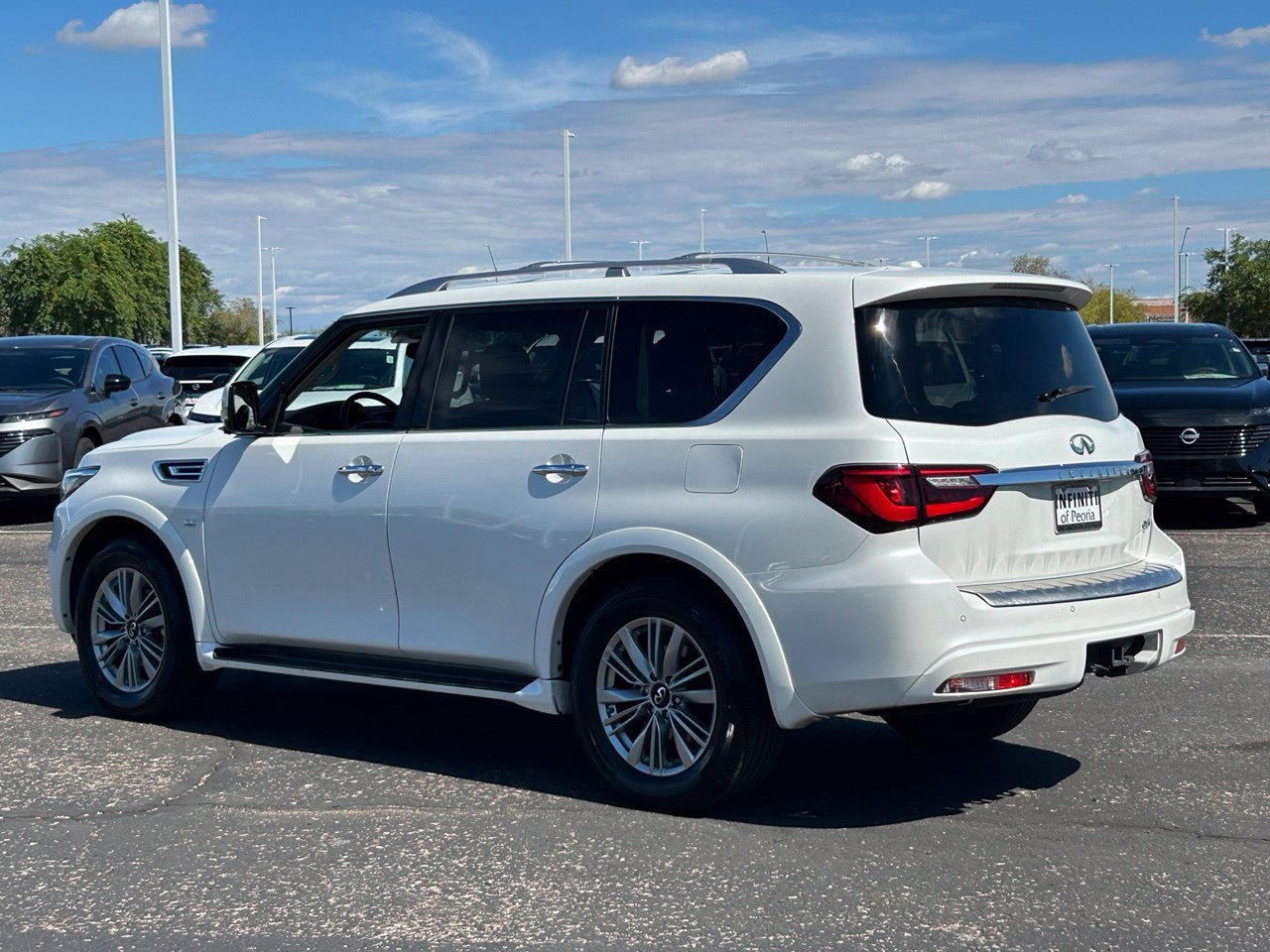Used 2019 INFINITI QX80 Luxe w/ Cargo Package RWD image 3