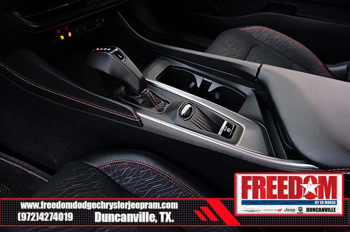 New 2026 Dodge Charger Scat Pack w/ Blacktop Package AWD/4WD image 32
