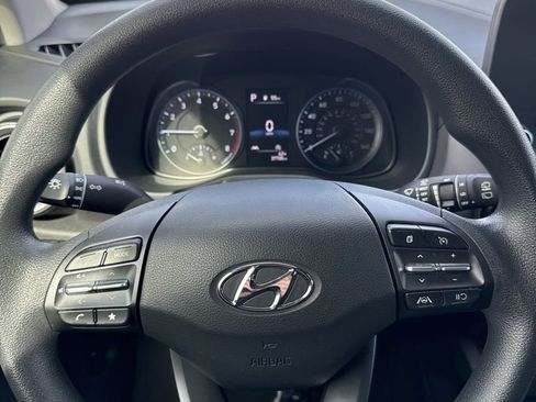 Used 2023 Hyundai Kona SEL image 16