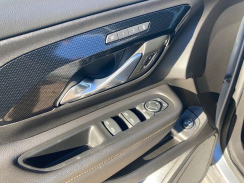 Used 2023 GMC Terrain AT4 image 16