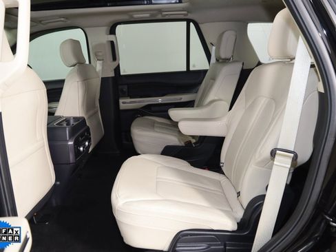 Used 2022 Ford Expedition Platinum image 51