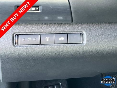 Used 2024 Nissan Pathfinder SL image 28