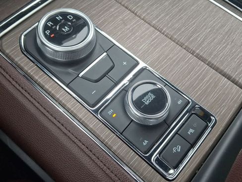 Certified 2024 Ford Expedition Max Limited image 18