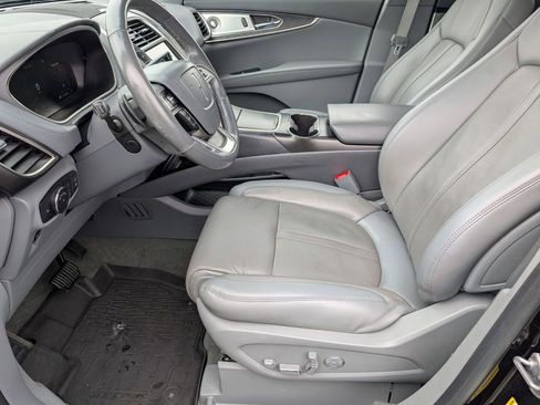 Used 2019 Lincoln Nautilus Reserve w/ Ultimate Package image 21