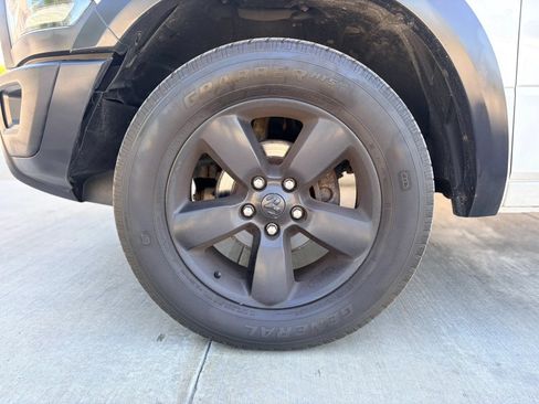Used 2019 RAM 1500 Warlock AWD/4WD image 21