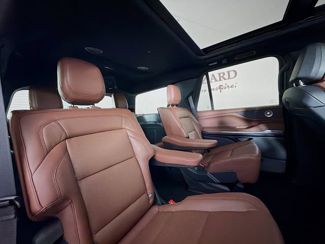 New 2026 Lincoln Navigator Reserve AWD/4WD image 31