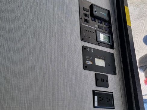 Used 2022 Ford Transit 350 350 HD AWD 2dr 156 in. WB DRW w/ Motorhome Prep Package image 34