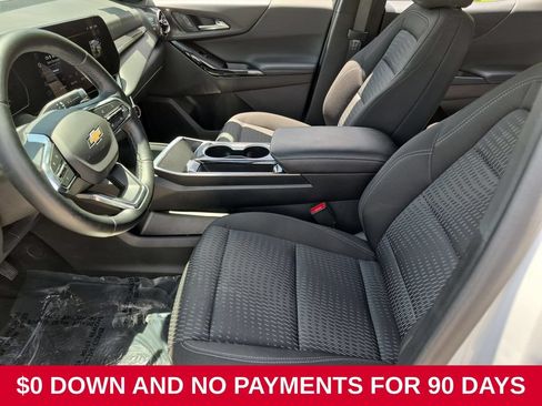 Used 2025 Chevrolet Equinox LT FWD image 25