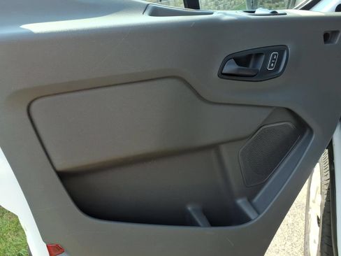 Used 2022 Ford Transit 350 XLT RWD image 13