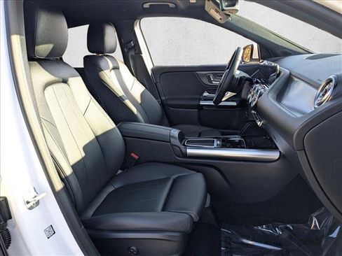 Certified 2025 Mercedes-Benz GLA 250 image 21