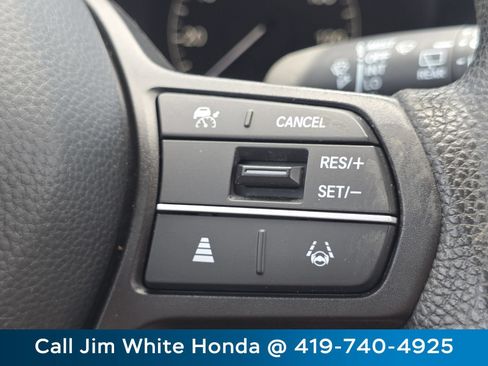 Certified 2024 Honda HR-V LX image 30