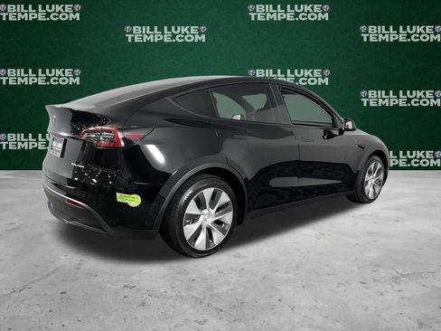 Used 2023 Tesla Model Y Long Range image 6