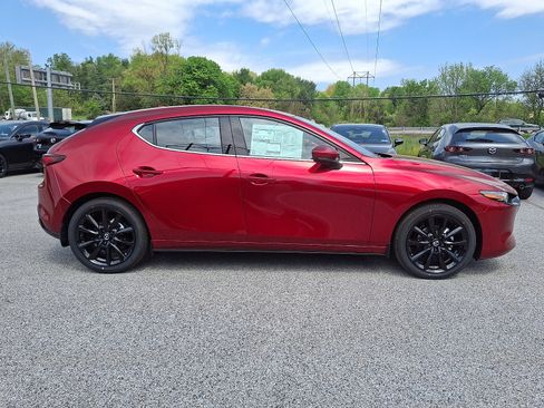 New 2026 MAZDA MAZDA3 2.5 S Hatchback w/ Premium Pkg FWD image 5