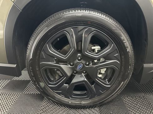 Used 2025 Subaru Ascent Bronze Edition w/ Onyx Package image 42