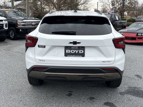 New 2026 Chevrolet Trax ACTIV w/ Driver Confidence Package image 7