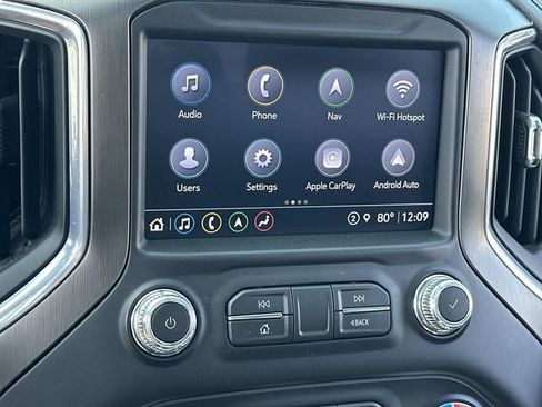 Used 2021 GMC Sierra 2500 AT4 w/ AT4 Preferred Package AWD/4WD image 12