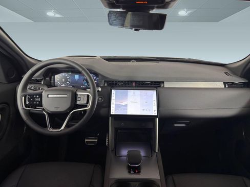 Used 2026 Land Rover Discovery Sport Landmark image 15