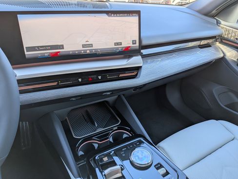 New 2026 BMW 530i w/ M Sport Package image 22