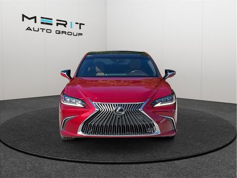 Used 2021 Lexus ES 350 Ultra Luxury w/ Accessory Package 2 FWD image 3